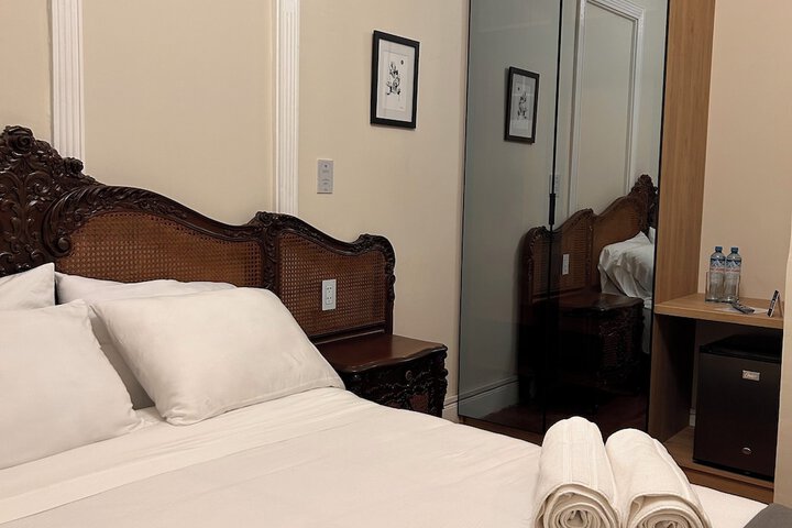 Room 19 of 36