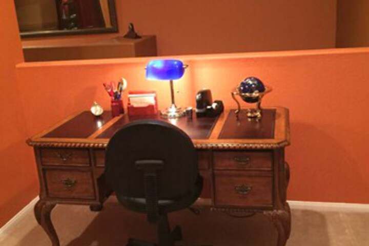 Business Center 8 of 39