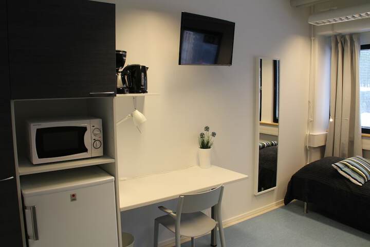 Room 11 of 42