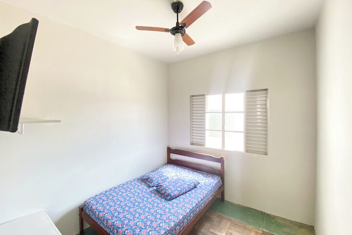 Room 6 of 22