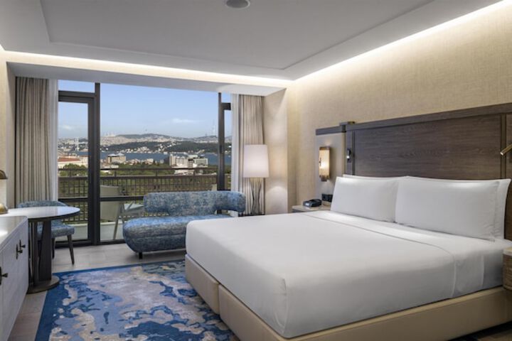 Room 37 of 207