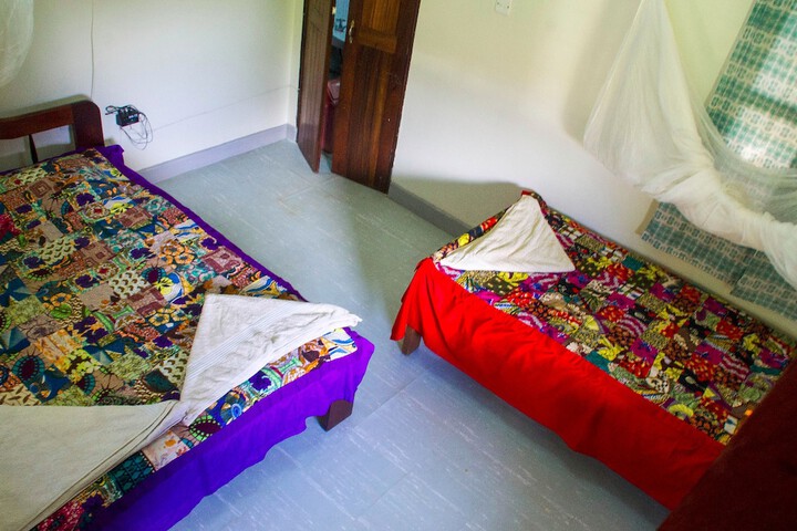 Room 7 of 35