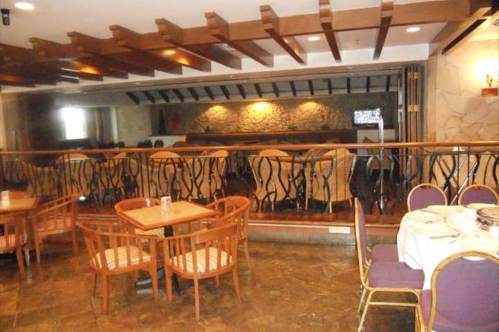 Cafe