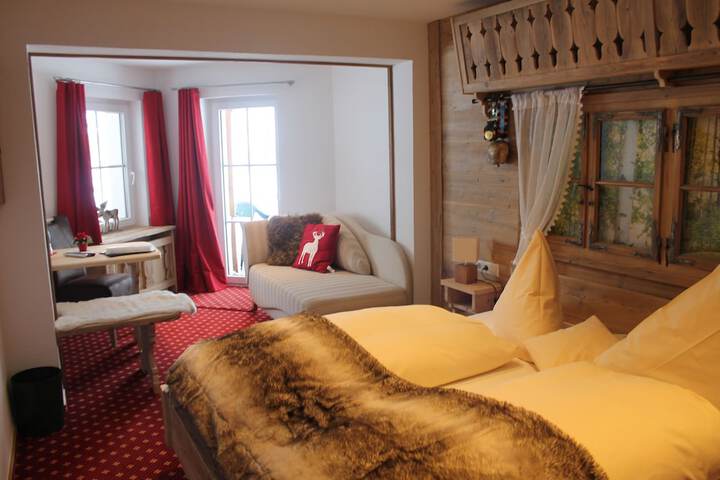 Room 6 of 26