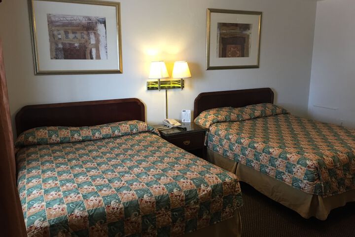 Room 13 of 50