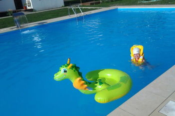 Pool 29 of 35