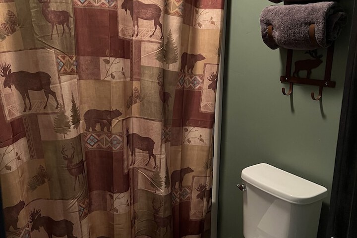 Room 19 of 33