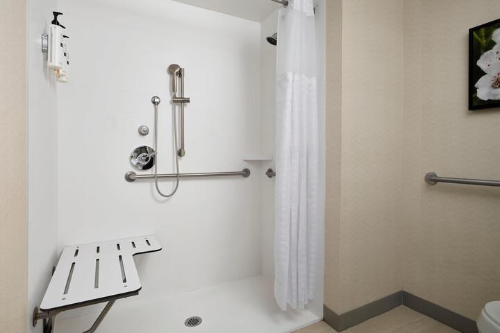 Clean Restrooms