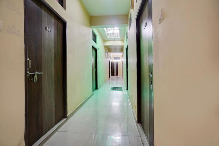 Hotel O by OYO Shyam Utsav