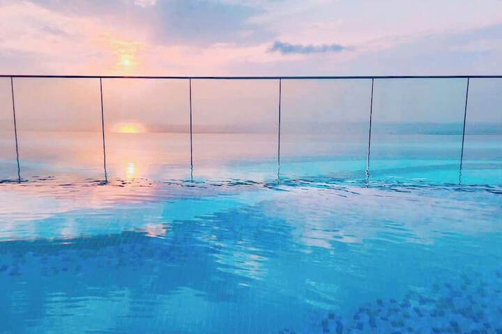 Pool 56 of 76