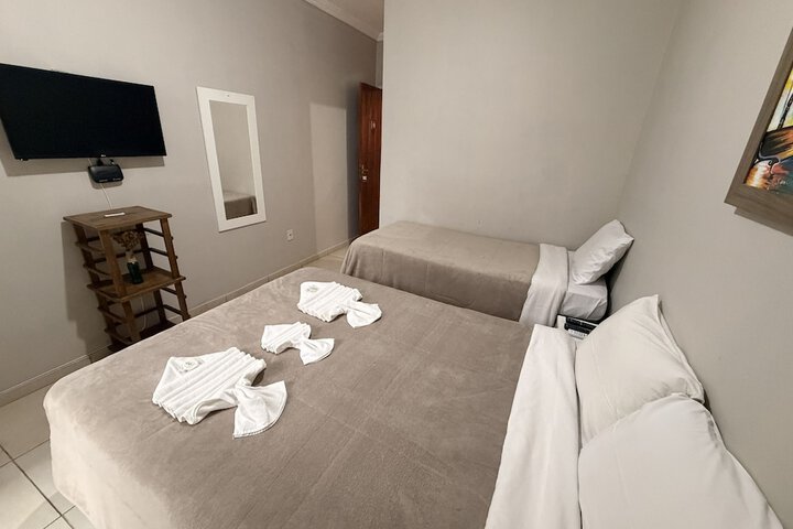 Room 12 of 66