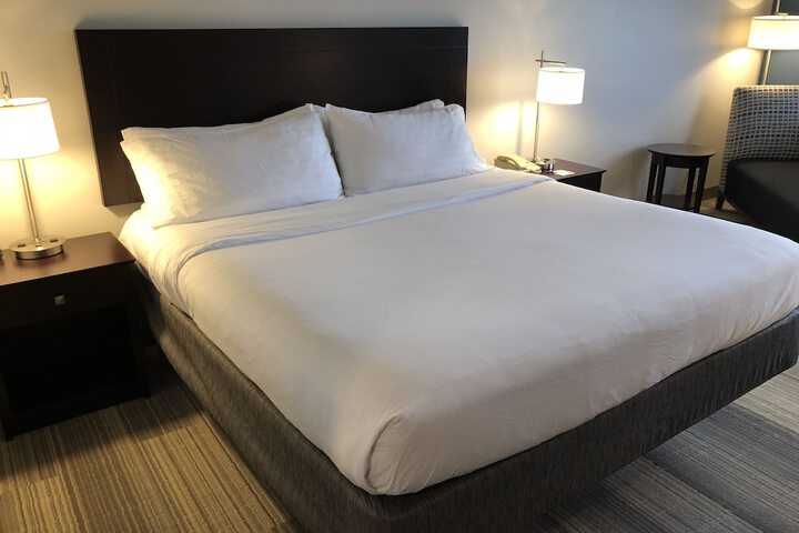 Room 8 of 41