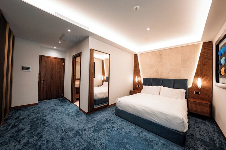 Room 55 of 197