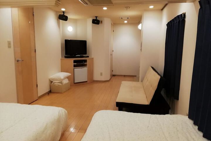 Room 30 of 62