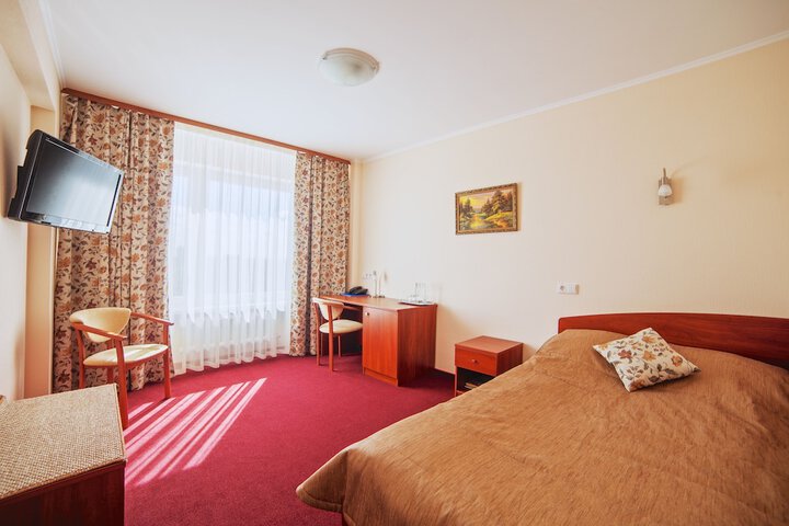 Room 38 of 122