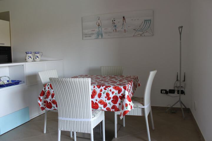Room 44 of 172