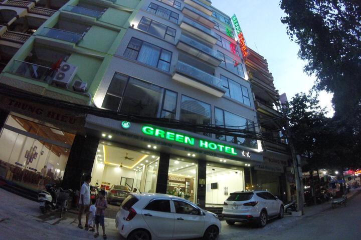 Green Hotel