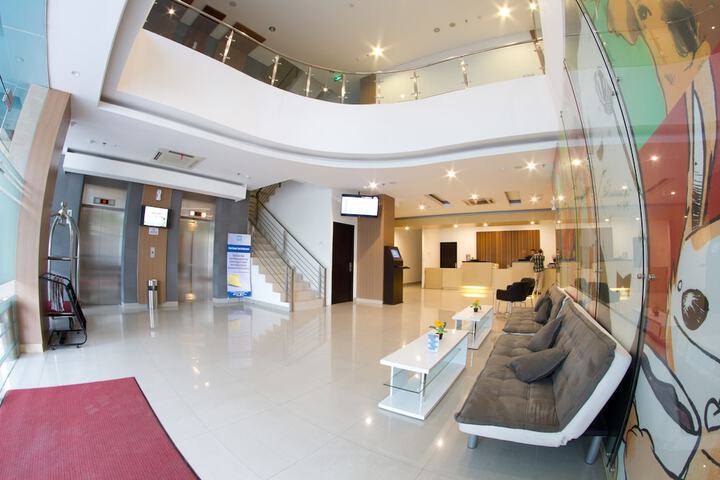 Lobby Photo