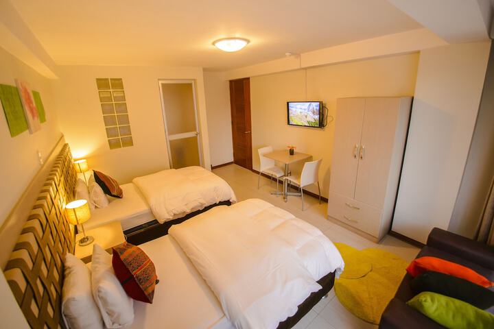 Room 43 of 68