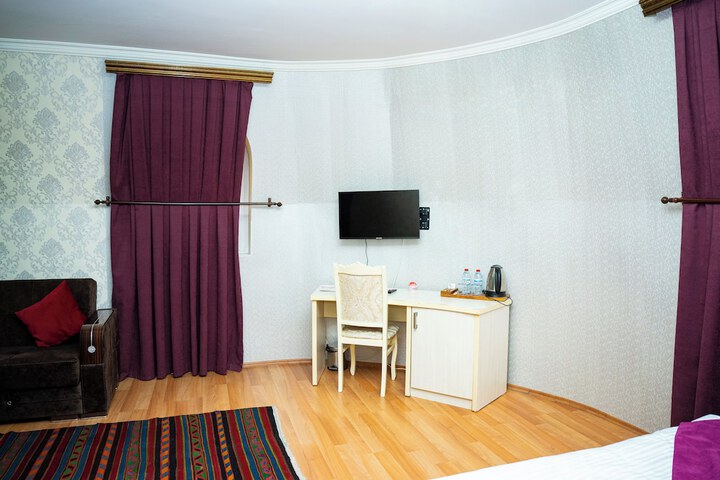 Room 50 of 113