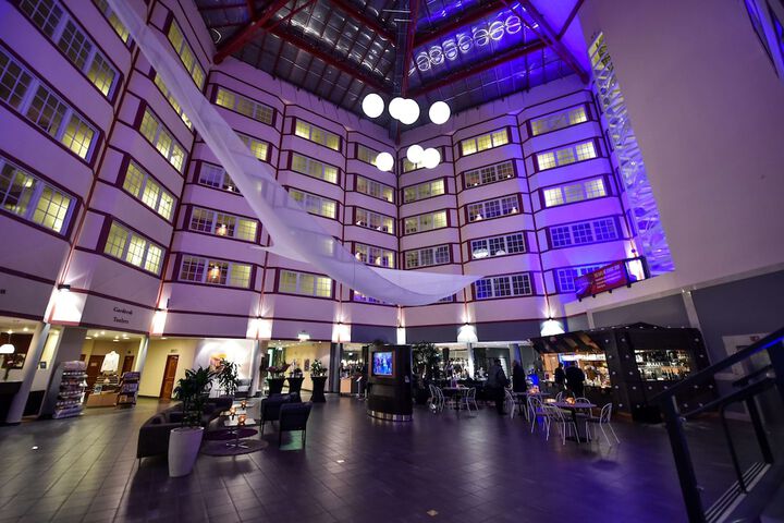 Guest Lobby