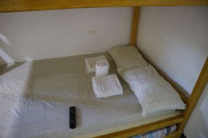 Room 4 of 19