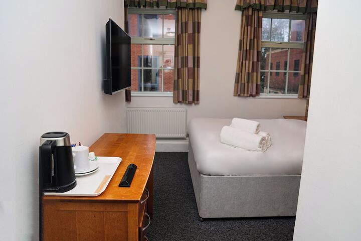 Room 7 of 20