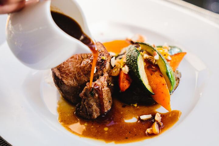 Dining 49 of 62