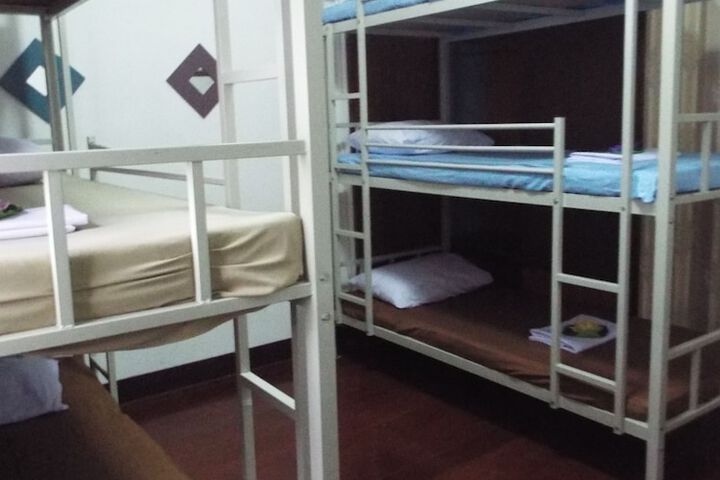 Room 21 of 62