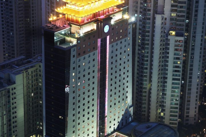 Hotel 57 of 60