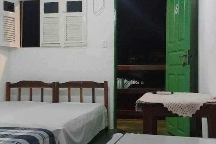 Room 5 of 10