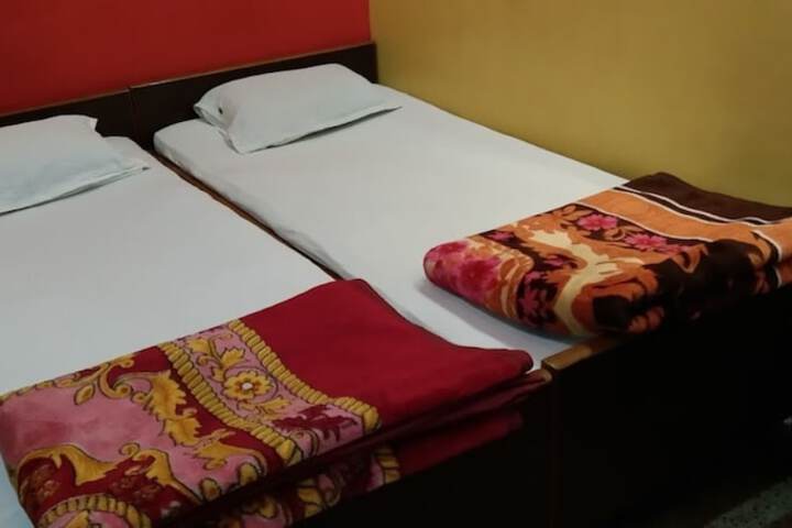 Room 3 of 14