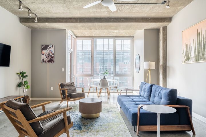 Room 15 of 34