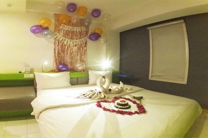 Room 16 of 55