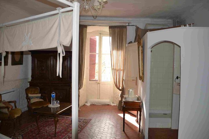 Bathroom Interior Photo
