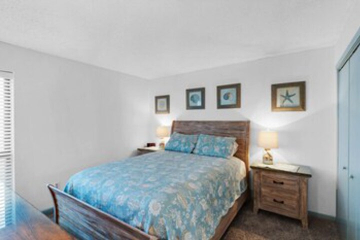 Room 166 of 185