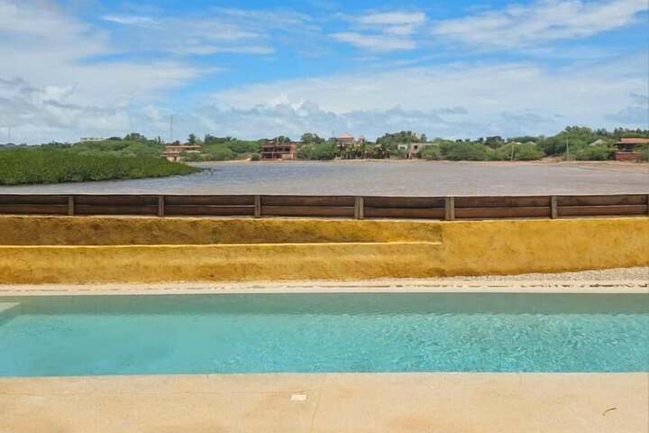 Pool 5 of 21