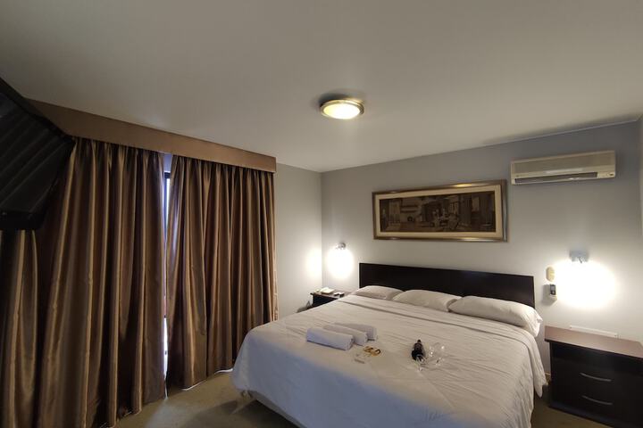 Room 28 of 45