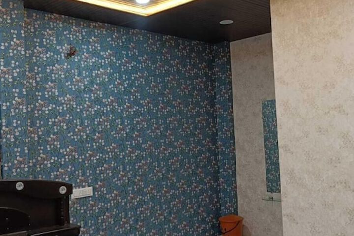 Room 2 of 15