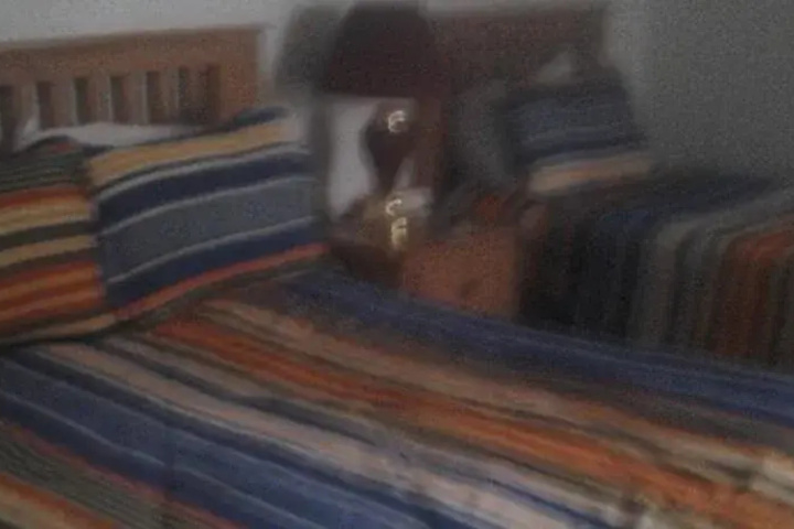 Room 5 of 12