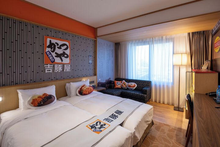 Room 34 of 73
