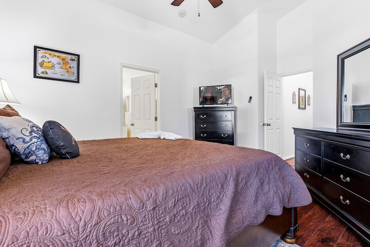 Room 4 of 59