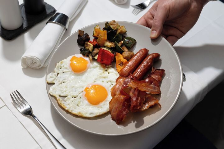 Breakfast/Coffee Service 59 of 81