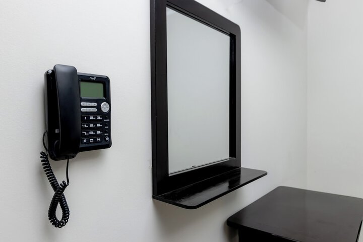 Room 40 of 65