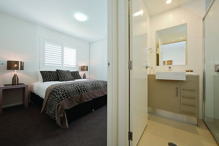 Room 3 of 29