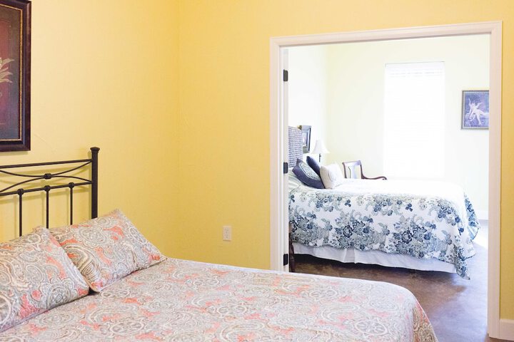 Room 5 of 74