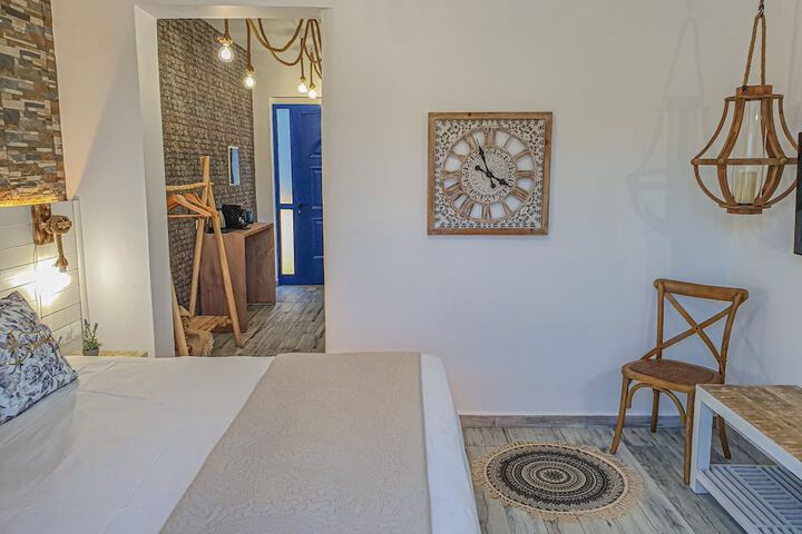 Room 13 of 51