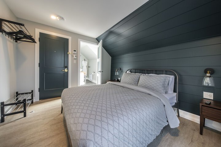 Room 20 of 48