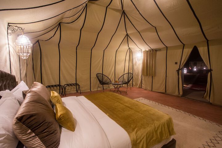 Room 10 of 52