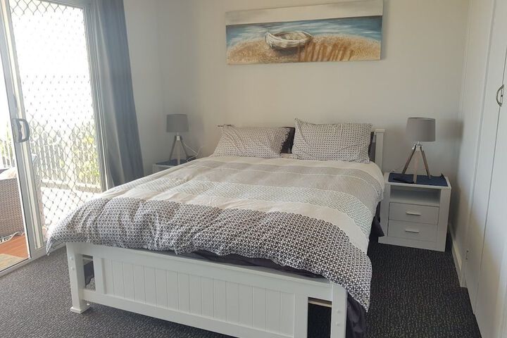 Room 5 of 15